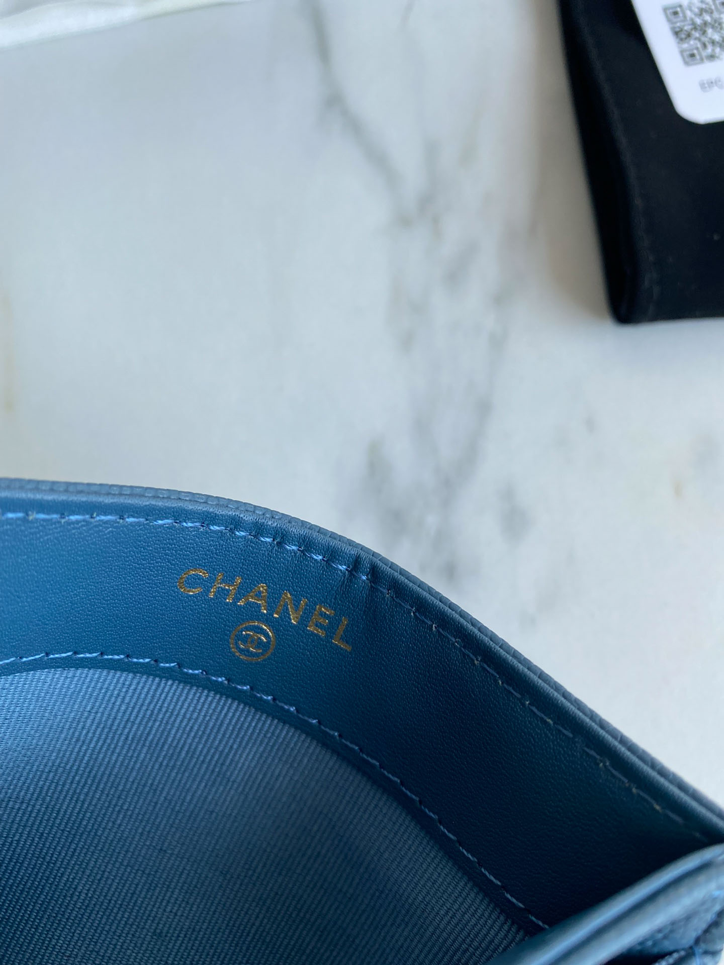 vi chanel classic card holder blue 8