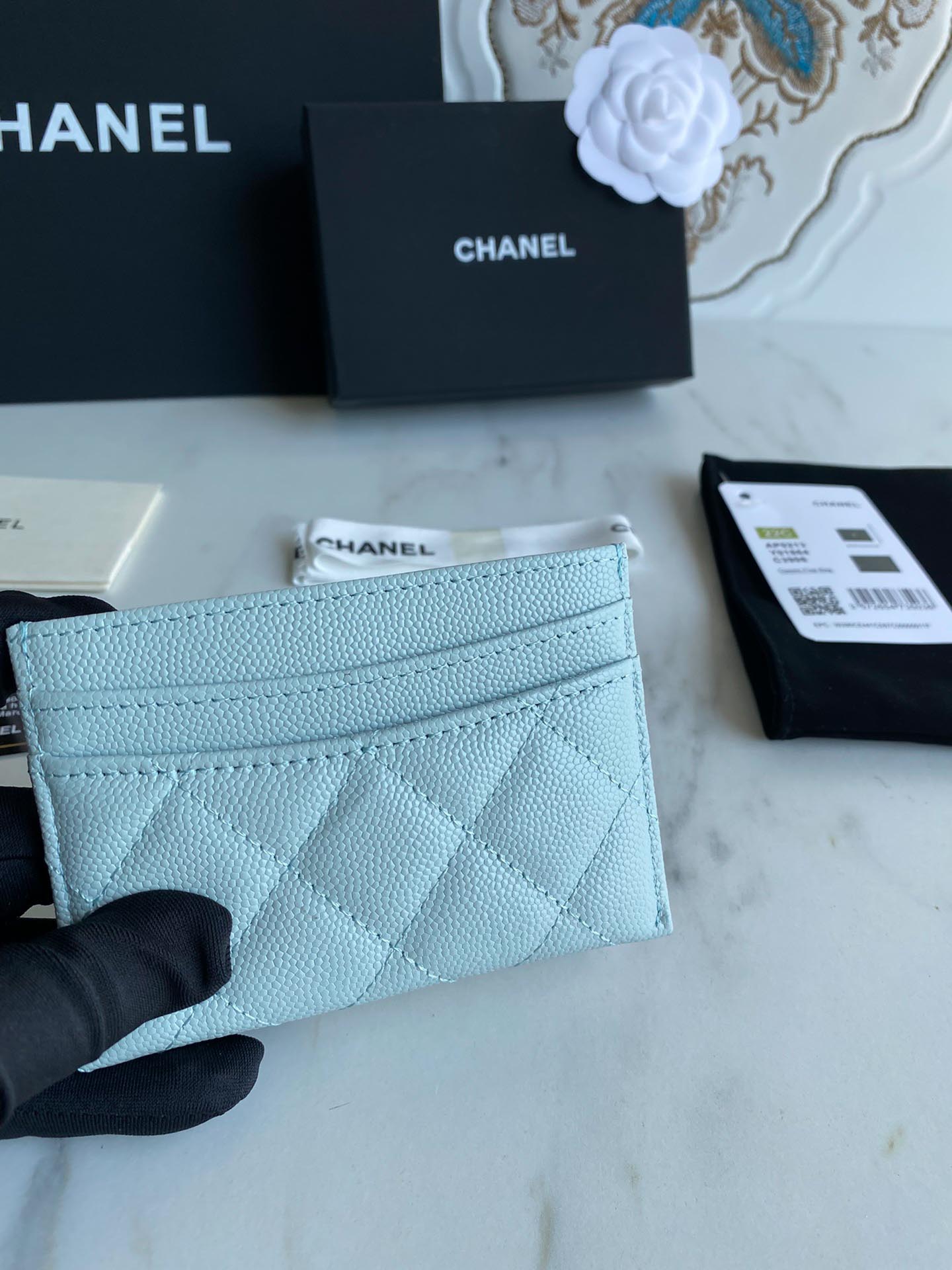 Ví Chanel Classic Card Holder Blue Baby