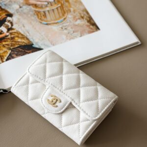 Ví Chanel Classic Quilted Snap Card Holder White Caviar