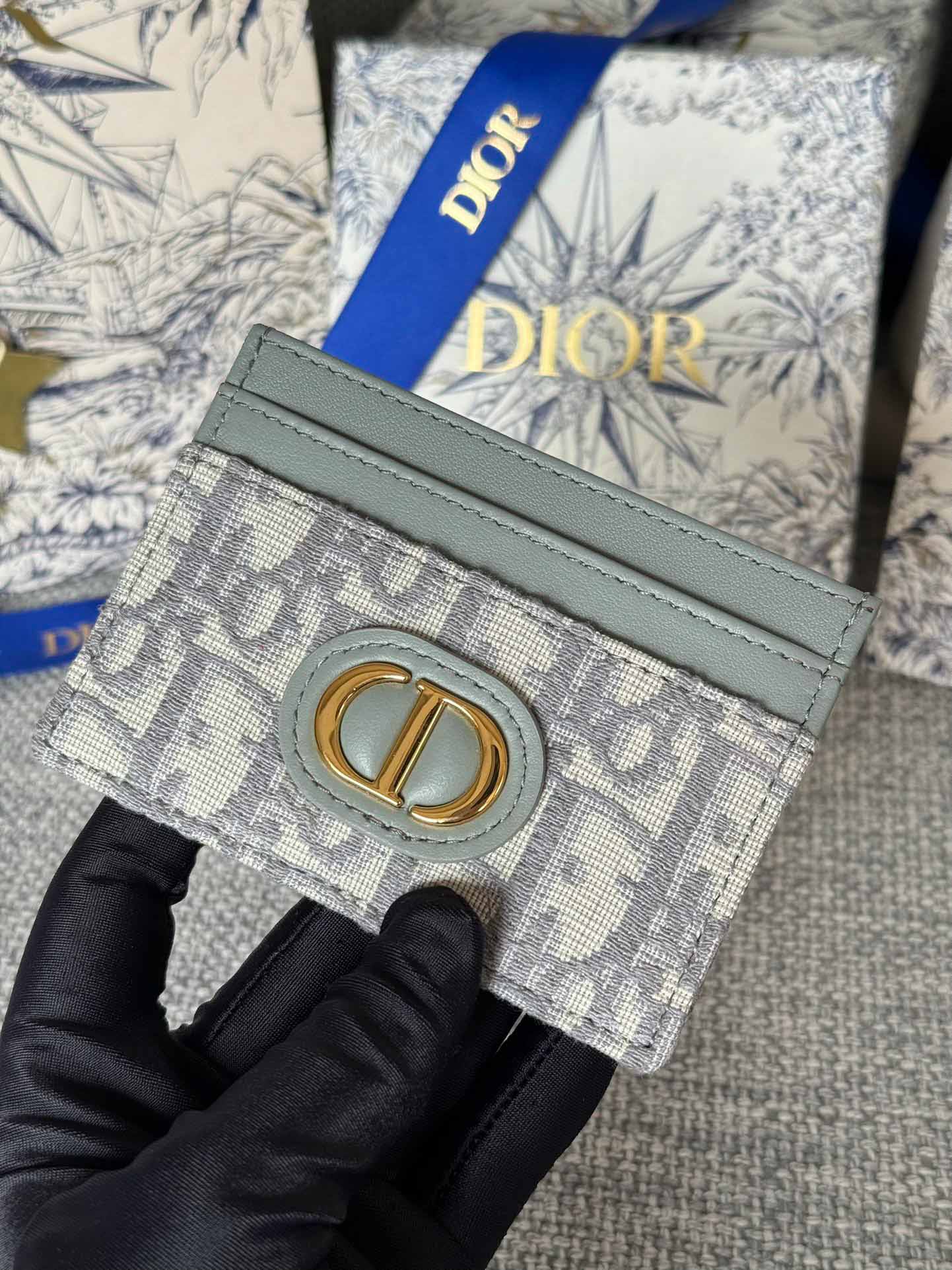 Ví Dior 30 Montaigne Freesia Card Holder Gray Oblique Jacquard