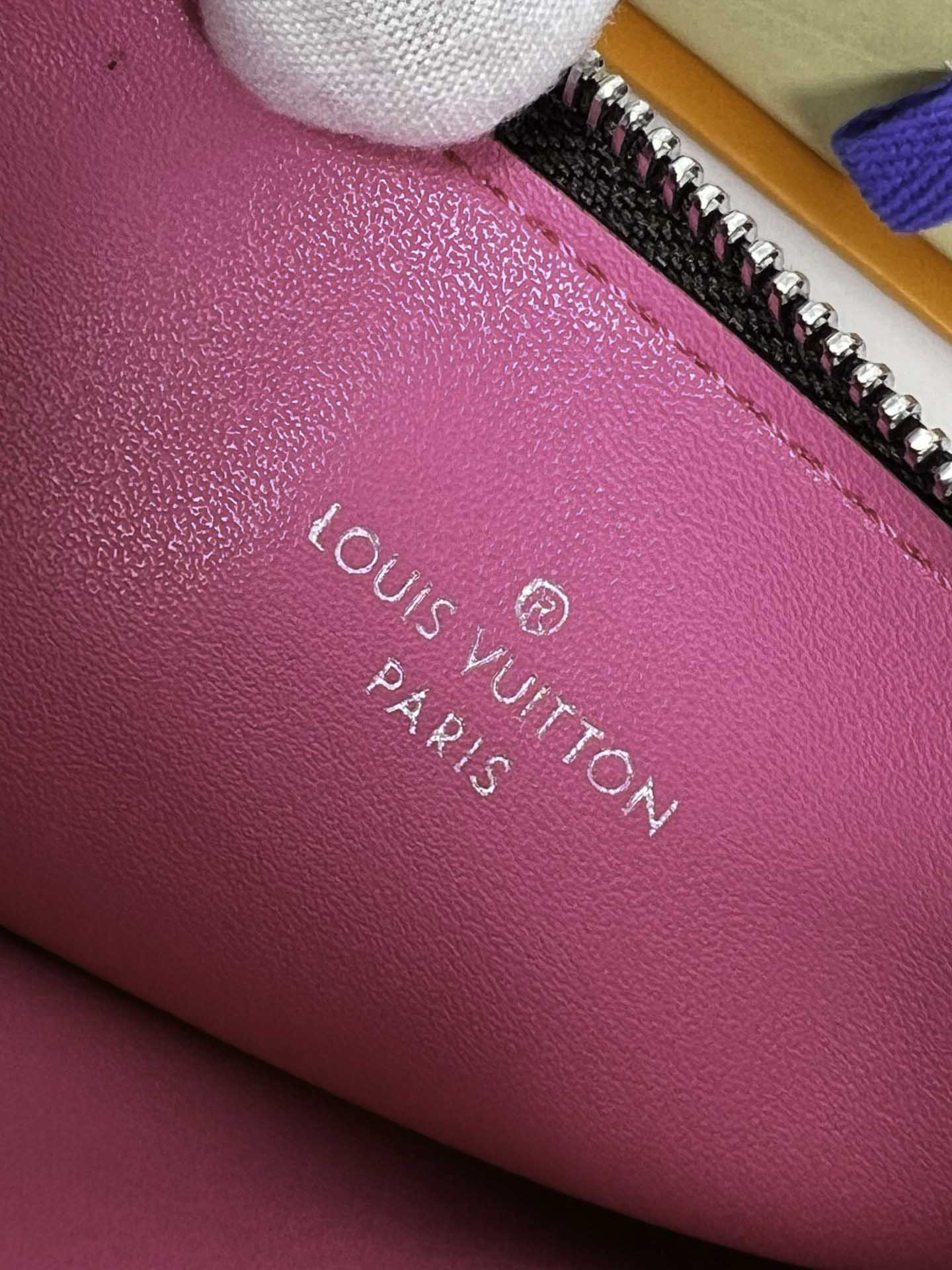 Ví Đựng Thẻ Louis Vuitton Colormania Pink