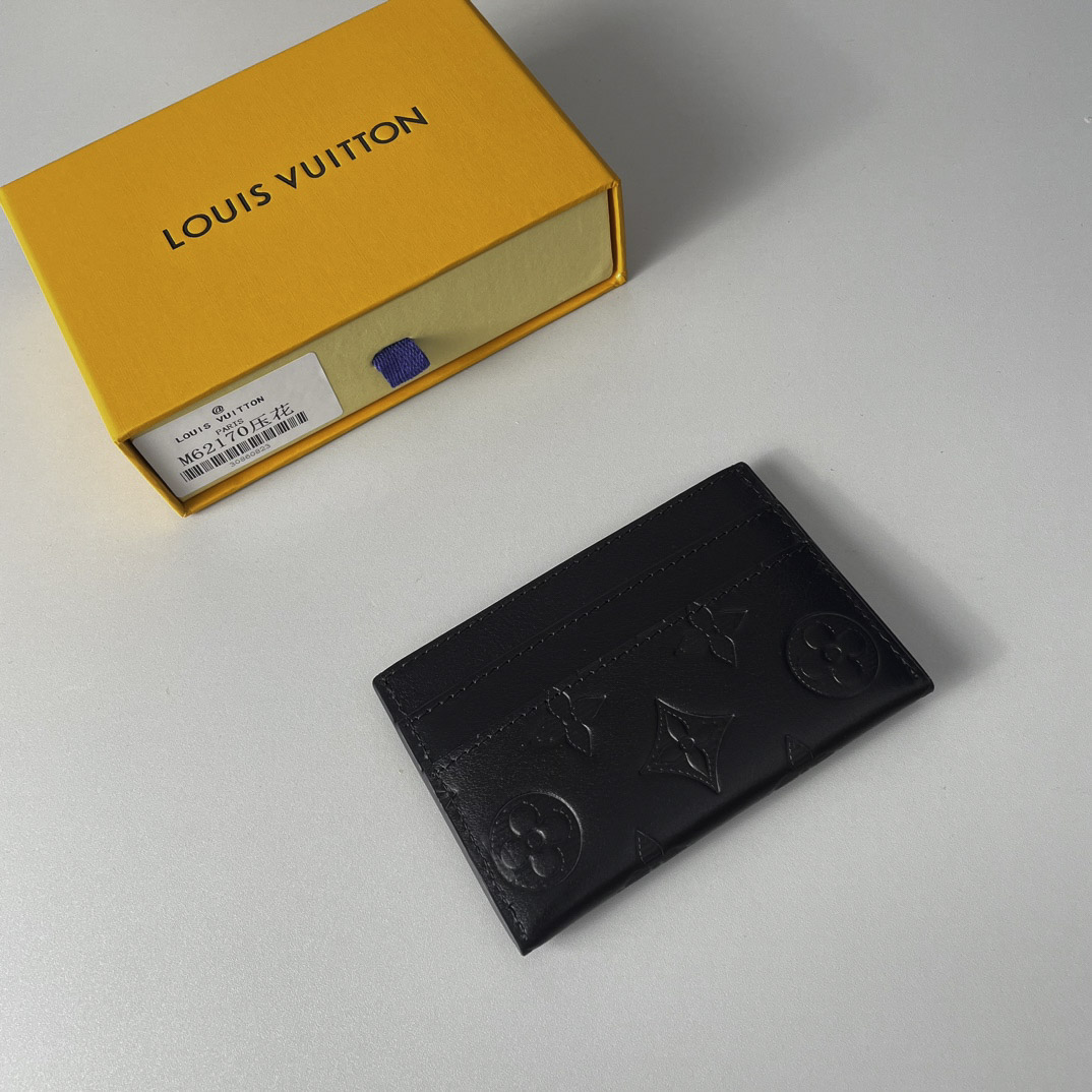 Ví Đựng Thẻ Louis Vuitton Họa Tiết Dập  Màu Đen