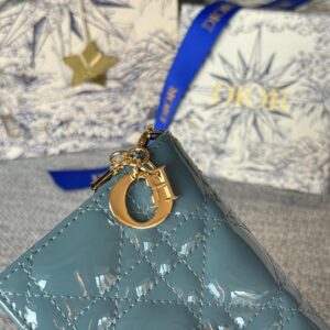 Ví Lady Dior Lotus Wallet Cloud Blue Patent Cannage Calfskin