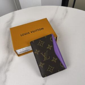 Ví Nữ Louis Vuitton Passport Cover Colormania Dark Violet