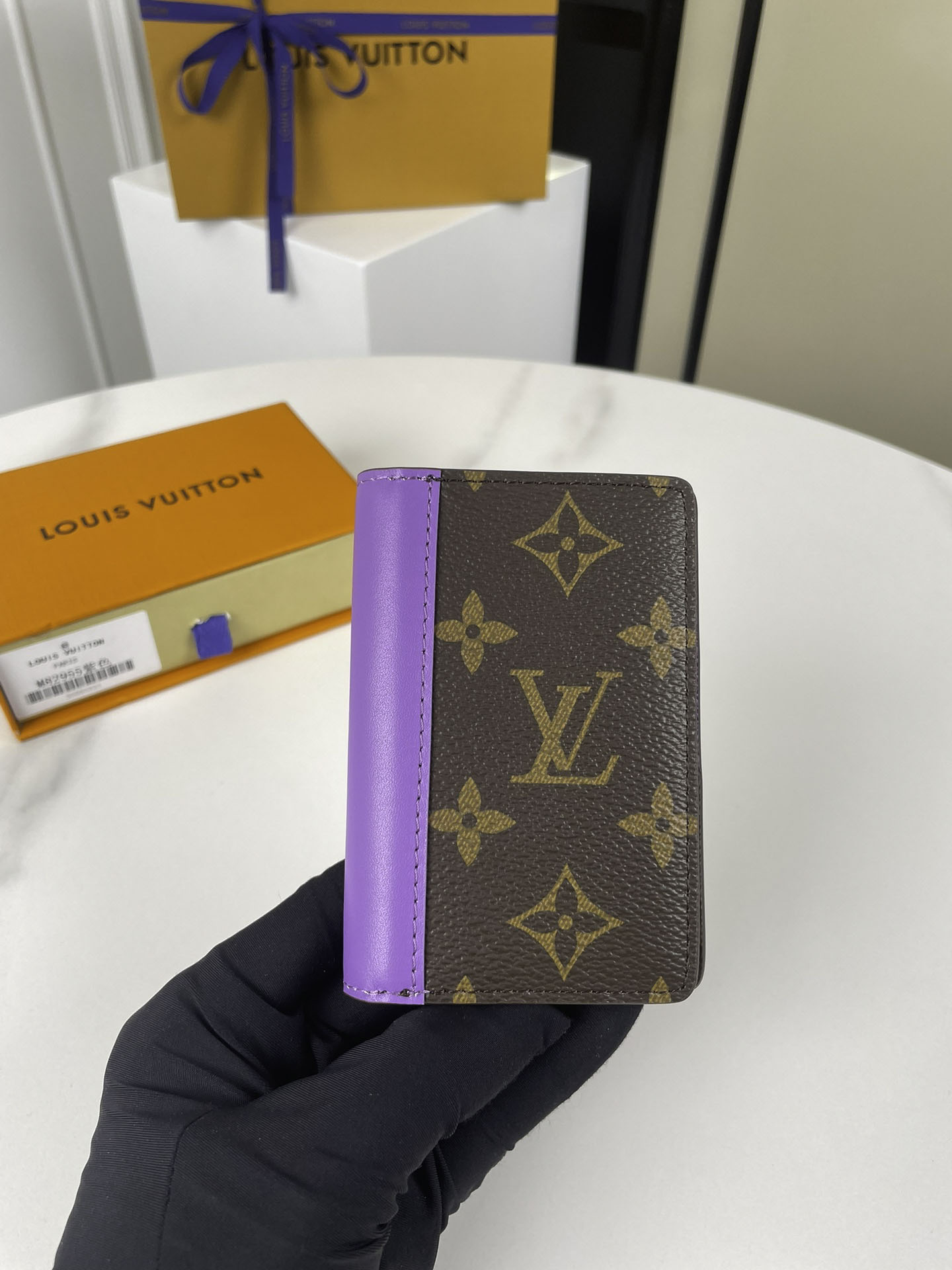 Ví Nữ Louis Vuitton Passport Cover Colormania Dark Violet