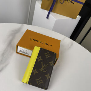 Ví Nữ Louis Vuitton Passport Cover Colormania Yellow