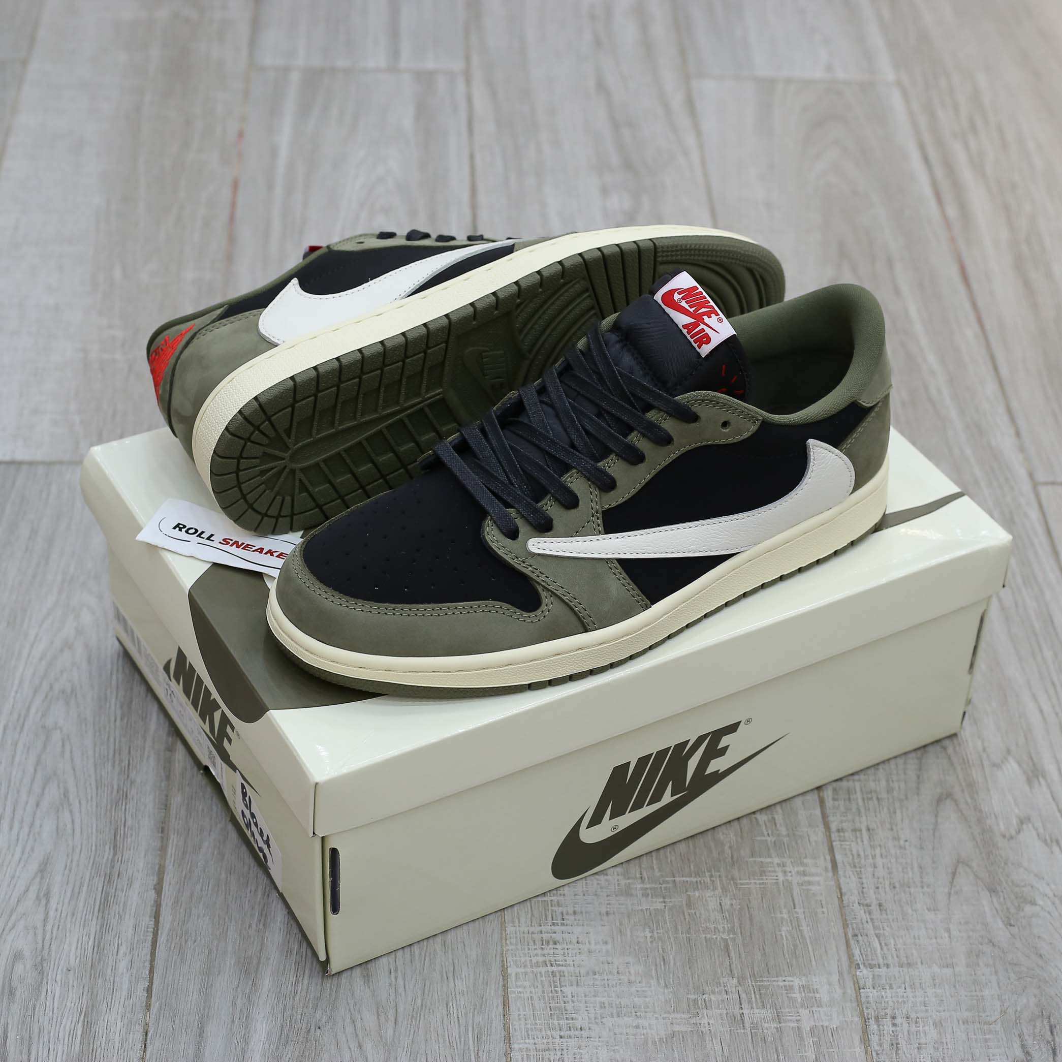 Air Jordan 1 Low Travis Scott Black Olive