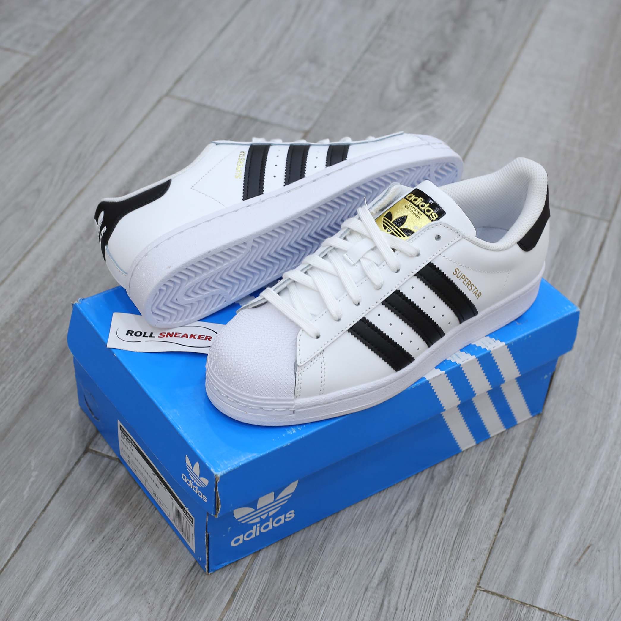 Giày Adidas Superstar trắng sọc đen