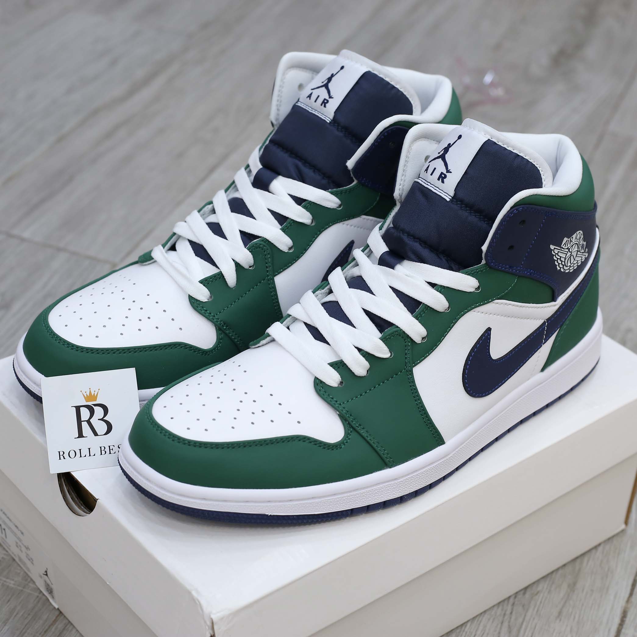 Giày Air Jordan 1 Mid SE ‘Noble Green’