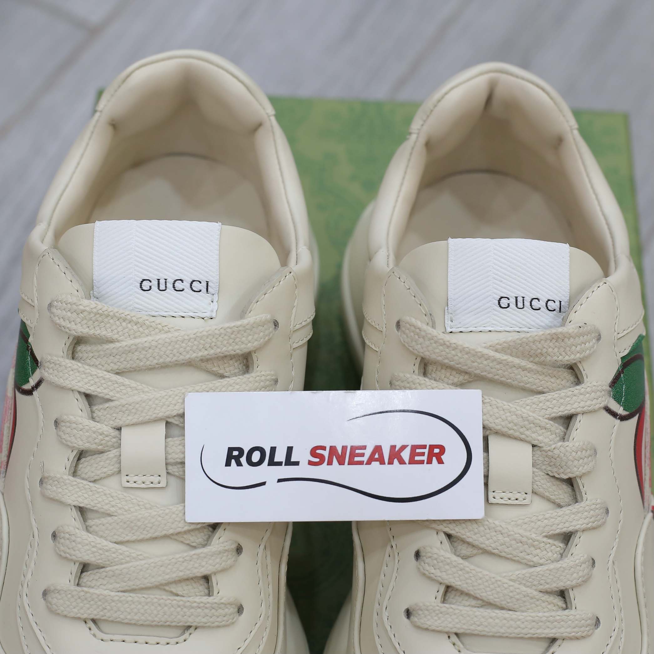 Giày Gucci GG Rhyton Apple sneaker