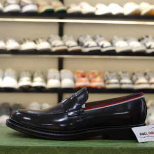 Giày Gucci Loafer Đen Da Bóng Viền Kẻ