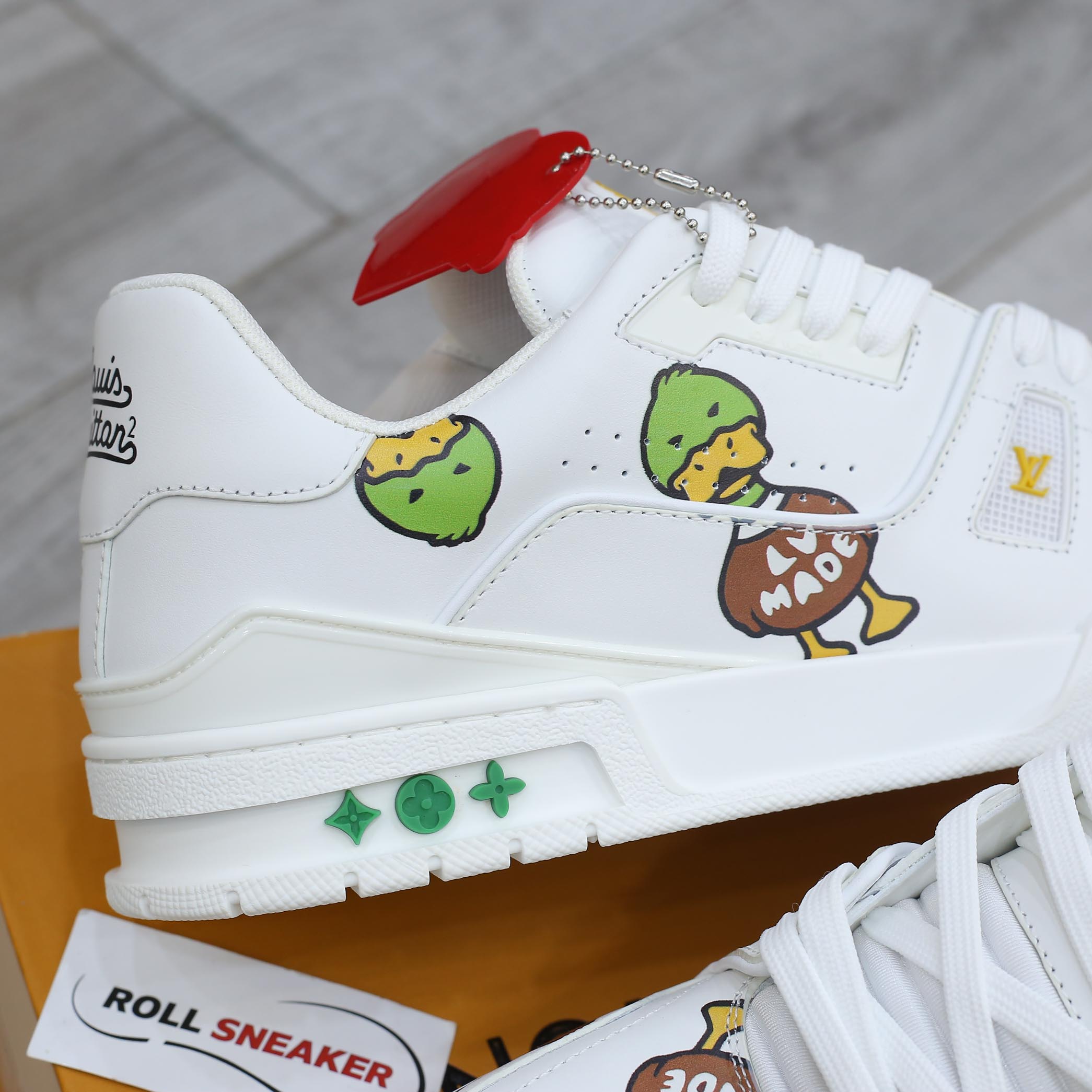 Giày Louis Vuitton LV Trainer x Nigo Duck