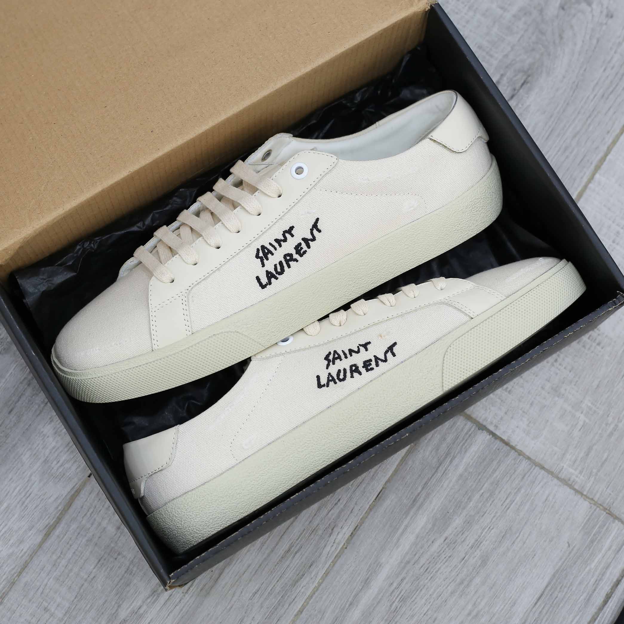 Giày Saint Laurent Court Classic trắng