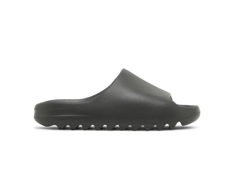 Dép adidas Yeezy Slides ‘Dark Onyx’