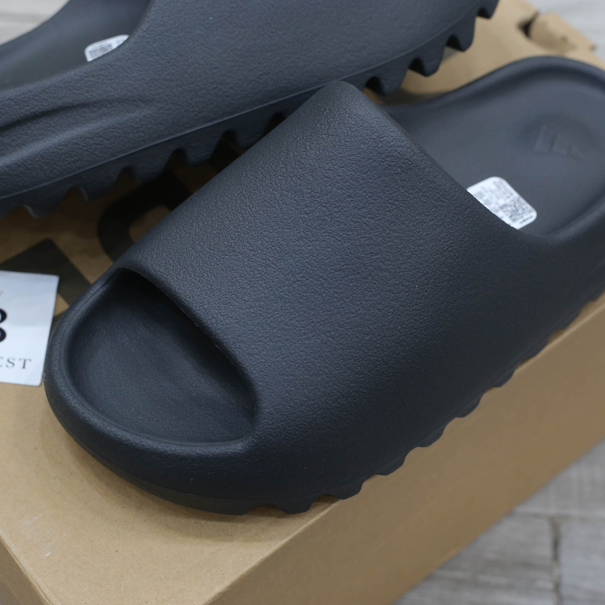 Dép adidas Yeezy Slides Granite