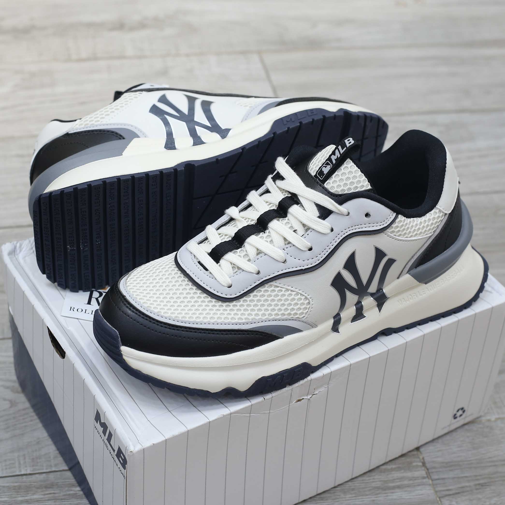 MLB Chunky Runner NY ‘Black White’